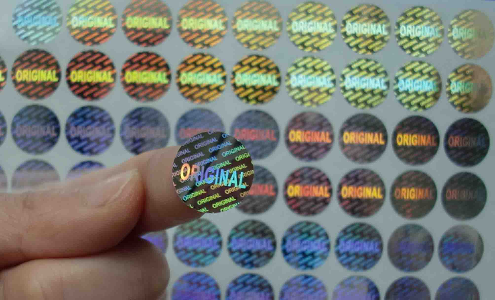 Ưu Điểm Của Decal Bảy Màu